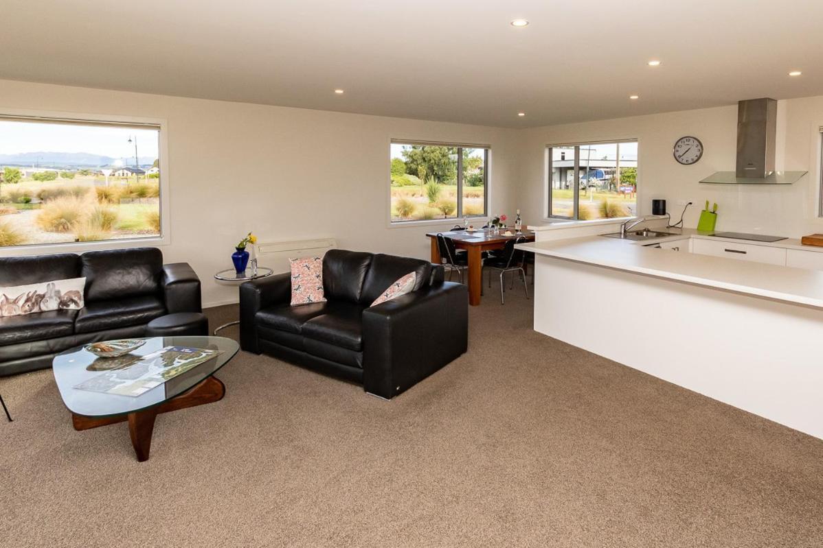 Poppa Pete'S - Te Anau Holiday Home Esterno foto